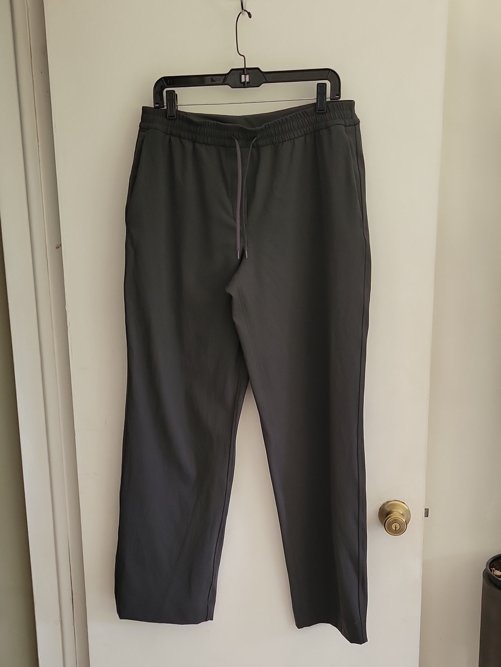 Lululemon Athletica Men's Drawstring Joggers in Charcoa Sz L